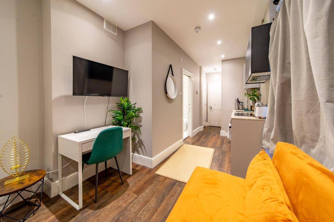 Morden Stuido Flat I Mins Away From Brighton Beach 1Ep Appartamento Esterno foto